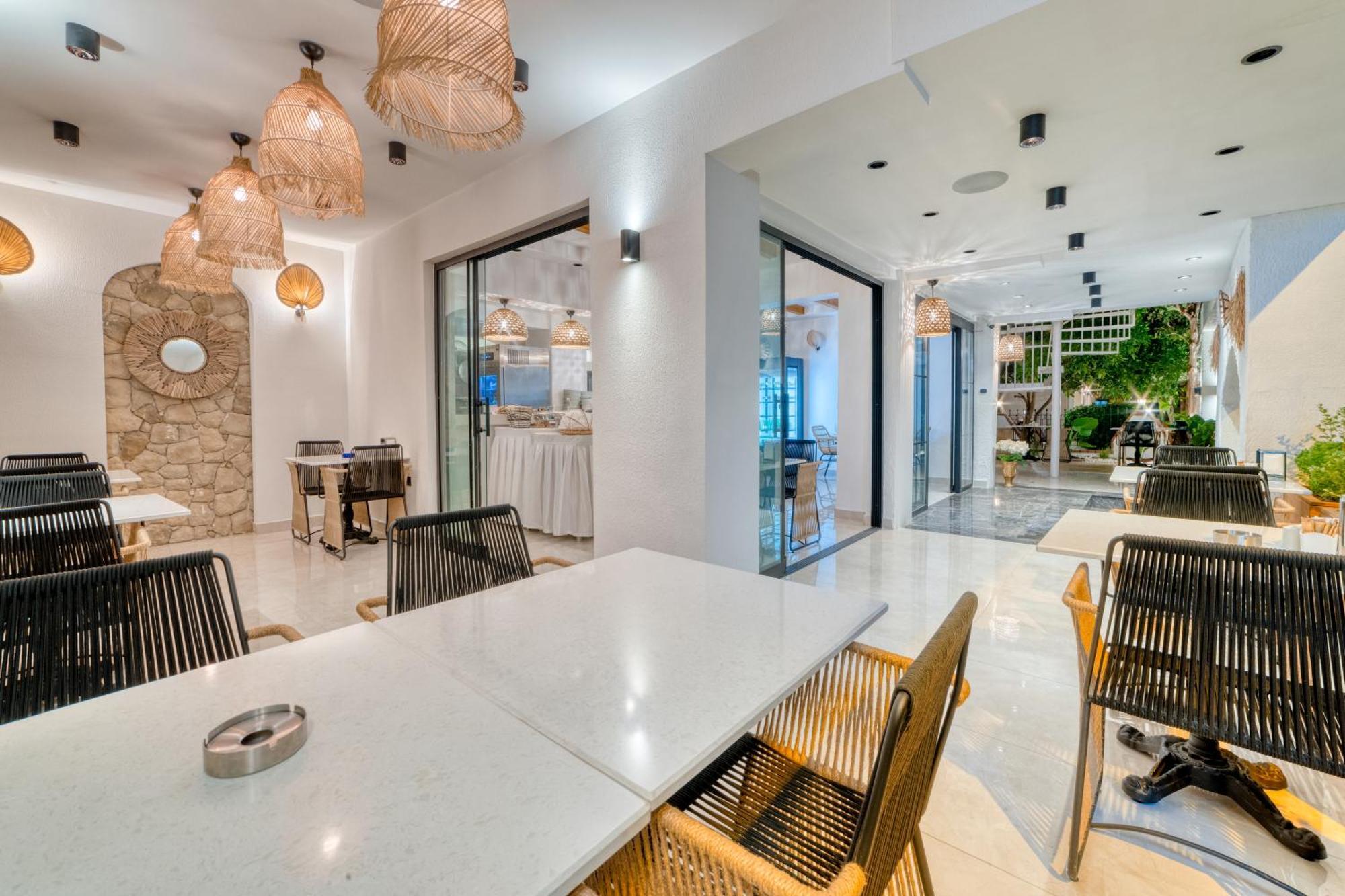 אלאניה Hildegard Hotel מראה חיצוני תמונה